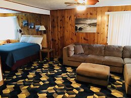 The Round Barn Lodge