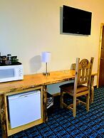 The Round Barn Lodge