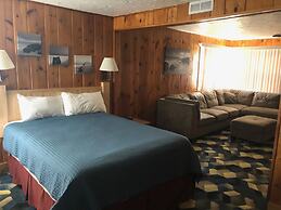 The Round Barn Lodge