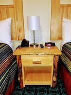 The Round Barn Lodge