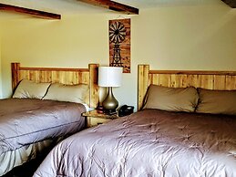 The Round Barn Lodge