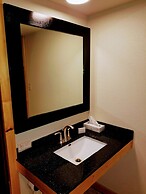 The Round Barn Lodge