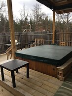 Scully's Manistee Outpost Motel