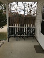 Scully's Manistee Outpost Motel