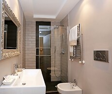 Madonna de’ Monti Suites