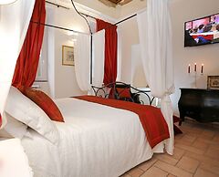 Madonna de’ Monti Suites