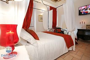 Madonna de’ Monti Suites