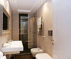 Madonna de’ Monti Suites