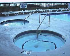 Club Regency in Regency Towers