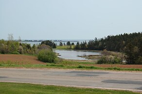 North Rustico Motel and Cottages