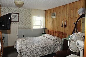 North Rustico Motel and Cottages