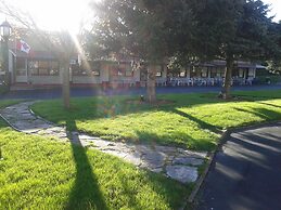 Capricorn Motel Royale Thousand Islands