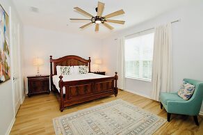 Vista Cay by Cosy Casas