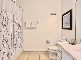 Vista Cay by Cosy Casas