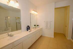 Vista Cay by Cosy Casas