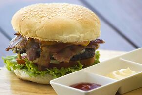 Mali Resort Pattaya Beach Koh lipe