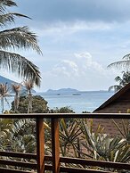 Ten Moons Lipe Resort