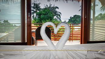 Ten Moons Lipe Resort