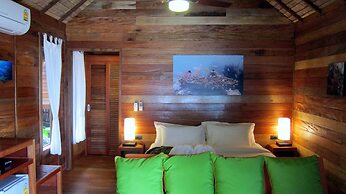 Ten Moons Lipe Resort