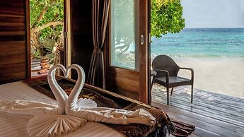 Ten Moons Lipe Resort