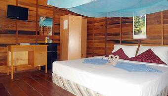 Zanom Sunrise Beach Resort