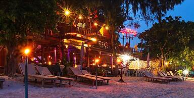 Zanom Sunrise Beach Resort