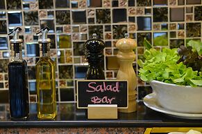 Media Hotel & Residence