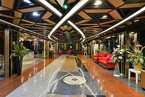 Media Hotel & Residence