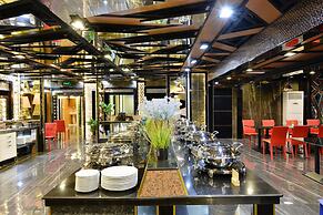 Media Hotel & Residence