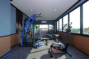 Media Hotel & Residence