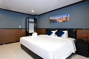 Media Hotel & Residence