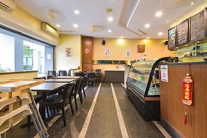 Sunday Hotel Near Petronas Twin Tower (Formerly Suasana Suites)