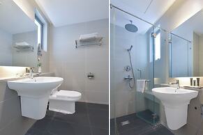 Sunday Hotel Near Petronas Twin Tower (Formerly Suasana Suites)