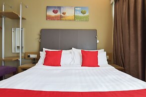 Sunday Hotel Near Petronas Twin Tower (Formerly Suasana Suites)