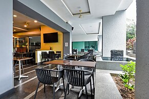 Sunday Hotel Near Petronas Twin Tower (Formerly Suasana Suites)