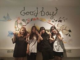 Good Day Hostel