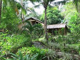 Camiguin Volcan Beach Eco Retreat & Dive Resort