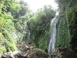 Camiguin Volcan Beach Eco Retreat & Dive Resort