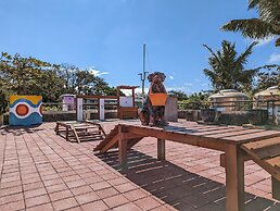 Howard Kenting Wonder House