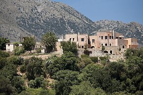 Kastellos Village - Central Complex