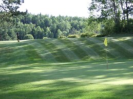 Barry's Bay Golf Resort