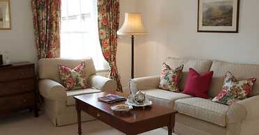 Delphi Lodge & Estate