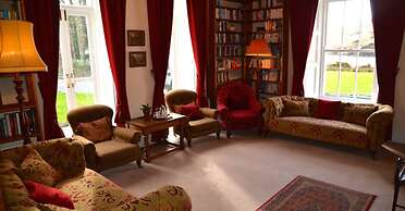 Delphi Lodge & Estate