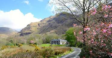 Delphi Lodge & Estate