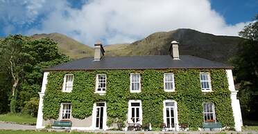 Delphi Lodge & Estate