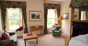 Delphi Lodge & Estate