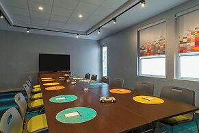 Aloft College Station