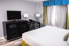 Baymont by Wyndham Midland Center