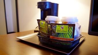 Best Western Plus Lincoln Inn & Suites