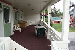 Northern Peaks Motor Inn